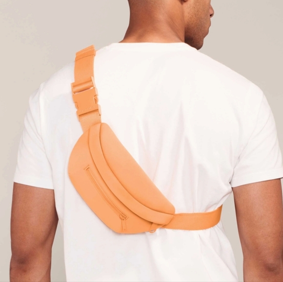 Dagne Dover NWT Ace Fanny Pack - Picture 11 of 11